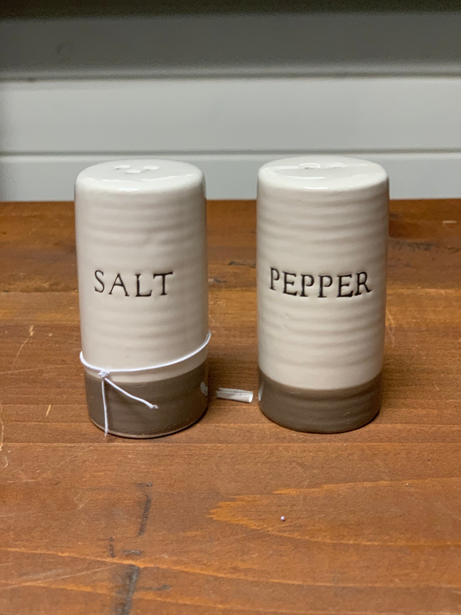 Ceramic Salt & Pepper Set