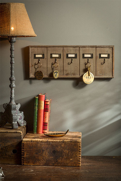 Rustic Pine keyrack with Hooks